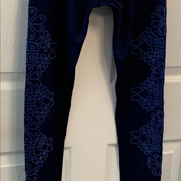 Arie Navy Blue High-Waisted Leggings with Royal Blue Pattern size S - Picture 7 of 8